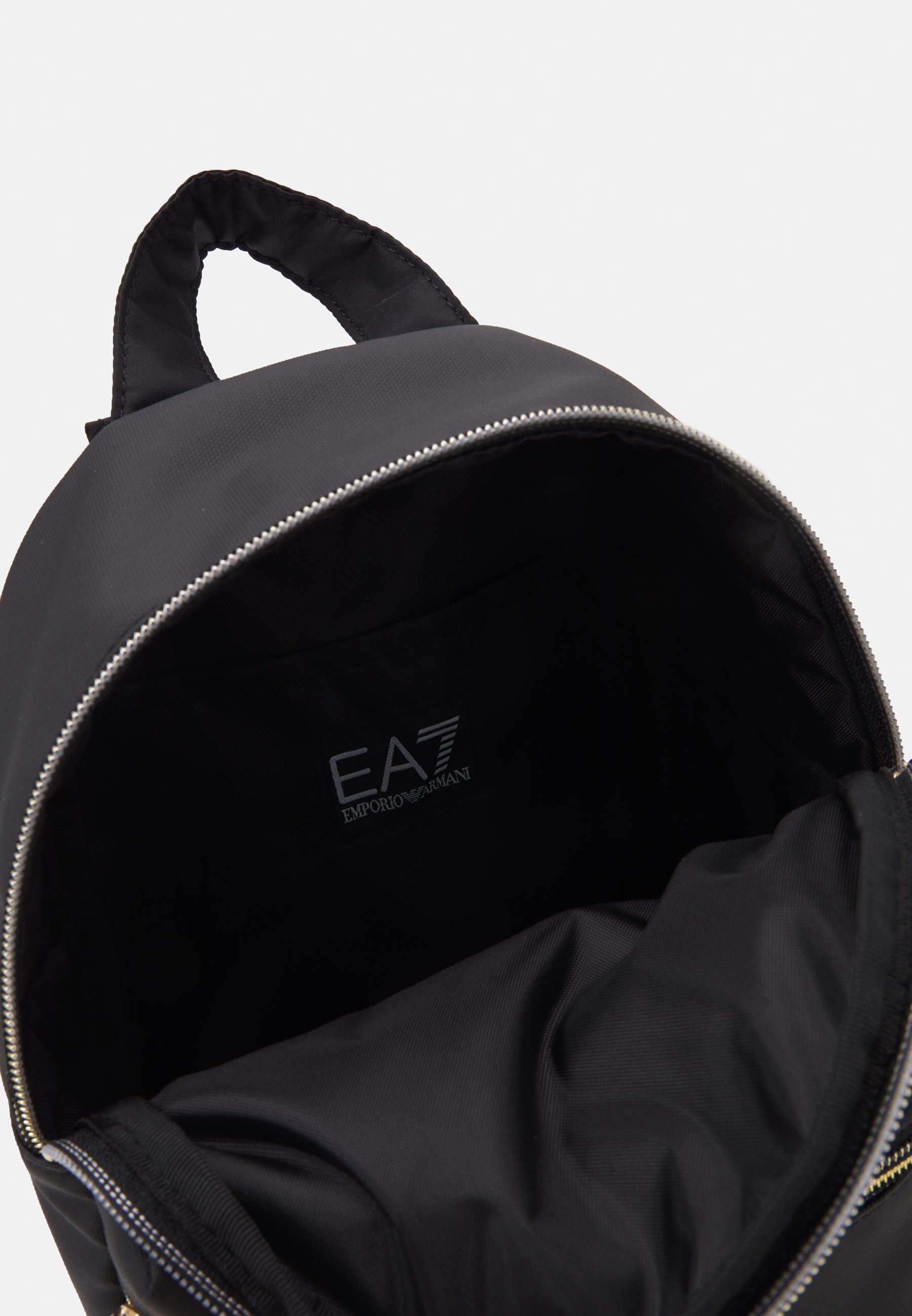ea7 backpack