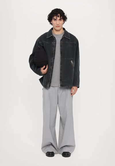 MM6 Maison Margiela UNISEX czarny
