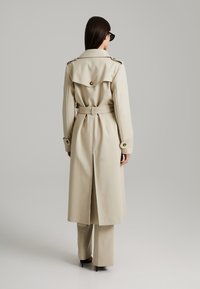 ANDIATA KRYSTA - Trench - champagne