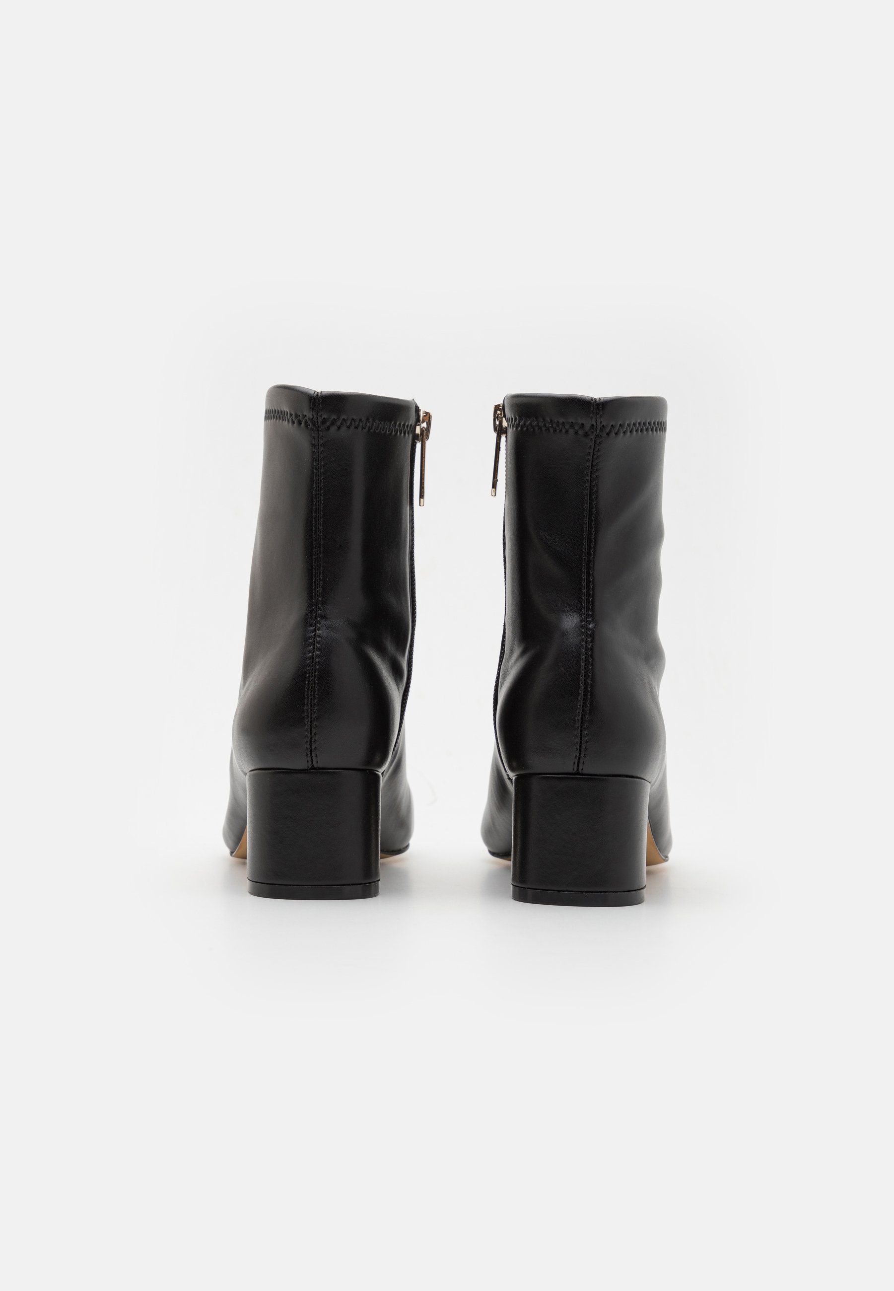 ALDO☆TIFFY PILLOW WALK Classic アンクルブーツ 2色【UK発】 ALDO TIFFY PILLOW WALK - Classic ankle boots - black - Zalando