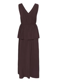 Robe maxi marron foncé sans manches avec encolure en V, taille cintrée et détail peplum superposé sur le corsage.