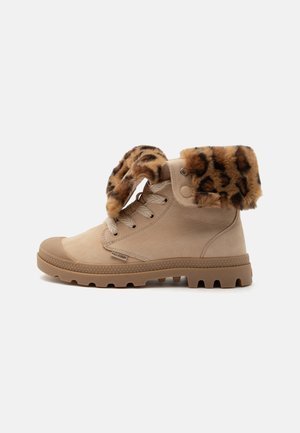 Palladium, BAGGY WILD - Bottines à lacets - warm sand