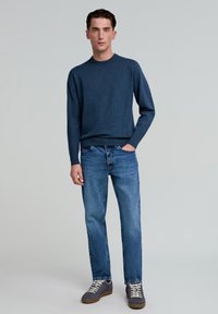 Scalpers ROUND NECK  - Trui - greyish blue