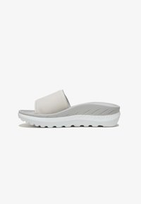 Unselected, white & vapor faux leather