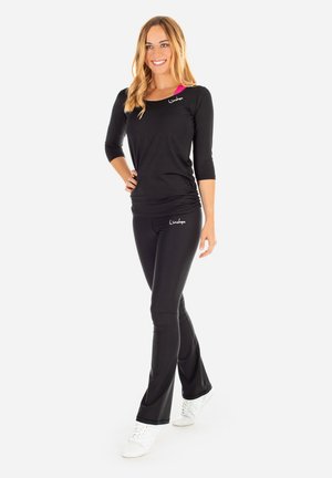 Long sleeved top - black