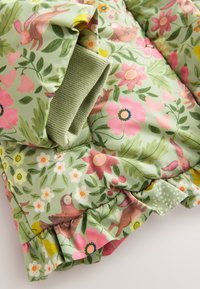 Next REGULAR FIT - SHOWER RESISTANT FRILL HEM PADDED - Giacca invernale - green floral