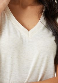 Garcia Camiseta básica - sand melee