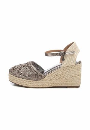 Zapatos altos - plumb