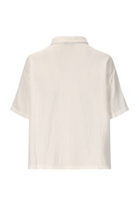 Korte mouwen, wit overhemd met kraag, gemaakt van lichte stof met een subtiele gekreukte textuur en een losse, boxy silhoeette.