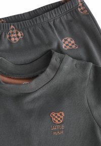 Next SET - REGULAR FIT - Pantaloni - black brown