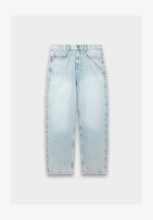 Lys blå denimjeans med løst fit, rette ben, falmet tekstur, fem-lommers design og metall knappelukking i midjen.