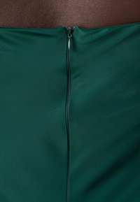 WAL G CURVE CARA COWL NECK MIDI DRESS - Kokteiļkleita/ballīšu kleita - forest green