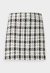 JDYVIOLA SKORT - Φούστα παρεό - black /cloud dancer/light brown
