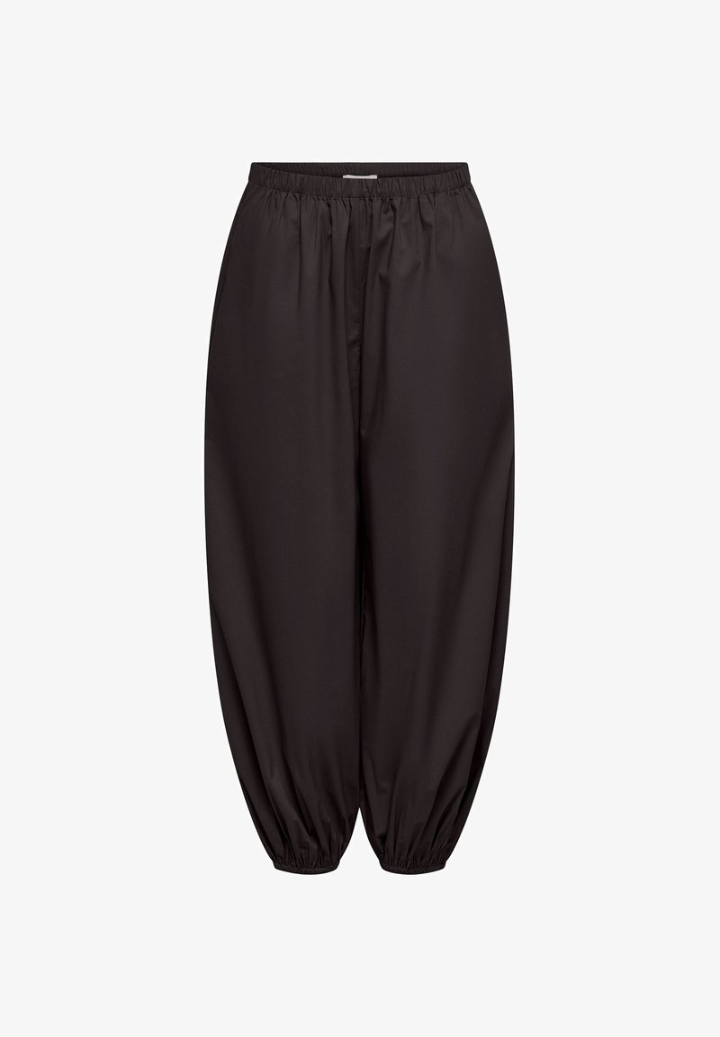 Pantalon noir ample avec taille élastique et poignets élastiques, conçu pour une tenue décontractée et confortable.