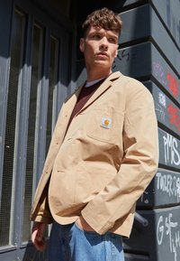 Carhartt WIP MONTANA  - Lichte jas - dusty brown