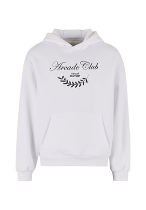 Hvit hettegenser med lompe foran, snorhette og svart trykt tekst "Arcade Club" med et bladdesign og "Virtual Domain."