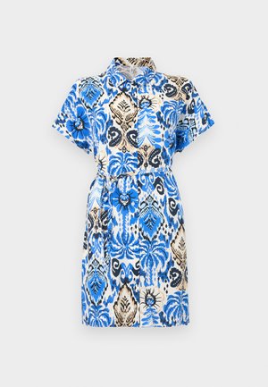 Vestido de manga corta con cuello tipo camisa, que presenta patrones florales en azul y negro sobre un fondo beige, con cintura ajustada y un cinturón.