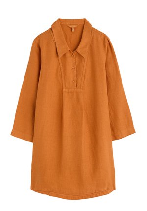 Leinen-Tunika in rostfarben mit Kragen, drei Knöpfen auf der Vorderseite und Dreiviertelärmeln; hat einen geraden Schnitt und eine dezente Textur.