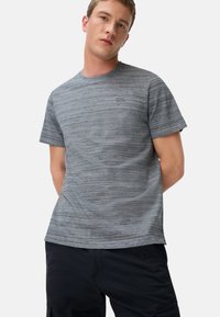 camel active MIT COOLING PERFORMANCE - T-shirts basic - stone blue
