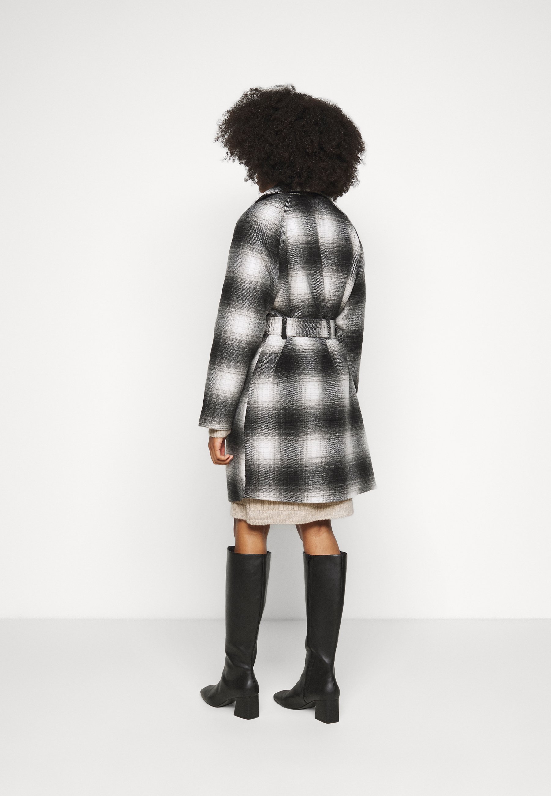 Pieces Petite PCSIENA COAT Kappa rock whitecap gray Köp Pieces PCSIGRID COAT Whitecap Gray | Jackor