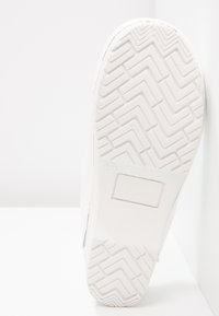 Sanita - Drewniaki i Chodaki