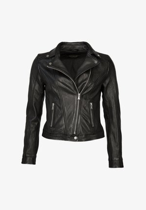 Zwarte leren motorjack met een nauwsluitend ontwerp, asymmetrische voorkant met rits en zakken met rits en zilverkleurige hardware-accenten.