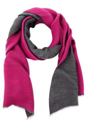 Szalik prążkowany skręcony w pętlę z naprzemiennymi blokami kolorów w ciemnoszarym i magenta, brzegi lekko postrzępione.
