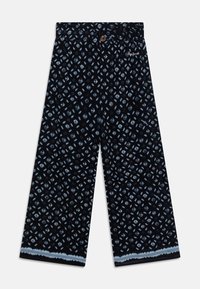 Spodnie o szerokich nogawkach w granatowym materiale z geometrycznym wzorem w jasnoniebieskim kolorze. Wyposażone w zapięcie na guzik i wykończone obszyciem.