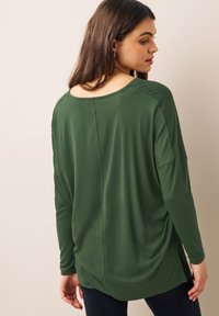 Next TALL - Langarmshirt - khaki green