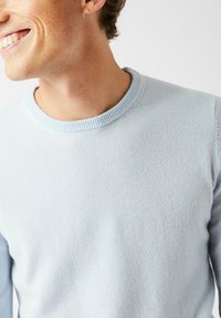Rodier ROUND NECK - Strickpullover - bleu ciel