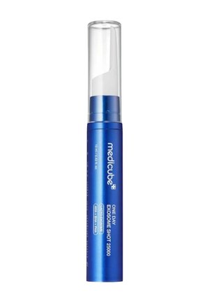 Tube médical bleu étiqueté « medicube One Day Exosome Shot 25000 » avec un capuchon transparent et une pointe applicatrice blanche inclinée.
