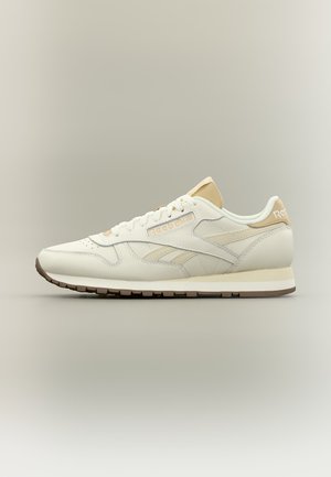 Reebok Classic, CLASSIC LTHR - Маратонки - chalk/alabaster/simple beige