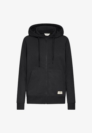 Hanorac negru cu fermoar, dintr-un material moale. Are o buzunar spațios în față, șnururi pe glugă și un etichetă în colțul din dreapta jos.