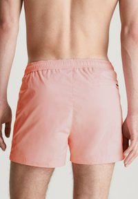 Calvin Klein Swimwear Shorts da mare - pale rosette