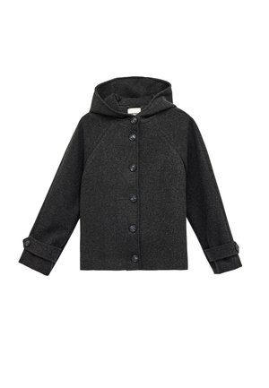 Donkergrijze hoodie met een gestructureerde stof, zes zwarte knopen aan de voorkant en opgerolde manchetten. Heeft een ontspannen pasvorm en raglanmouwen.