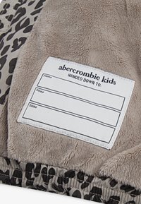 Abercrombie & Fitch MIDWEIGHT PUFFER JACKET UNISEX - Vinterjakke - beige