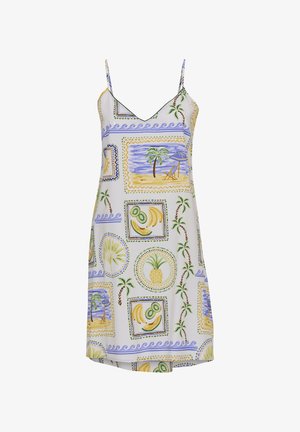 Robe blanche sans manches avec bretelles fines affichant des imprimés tropicaux de palmiers, scènes de plage, bananes, kiwi et ananas.