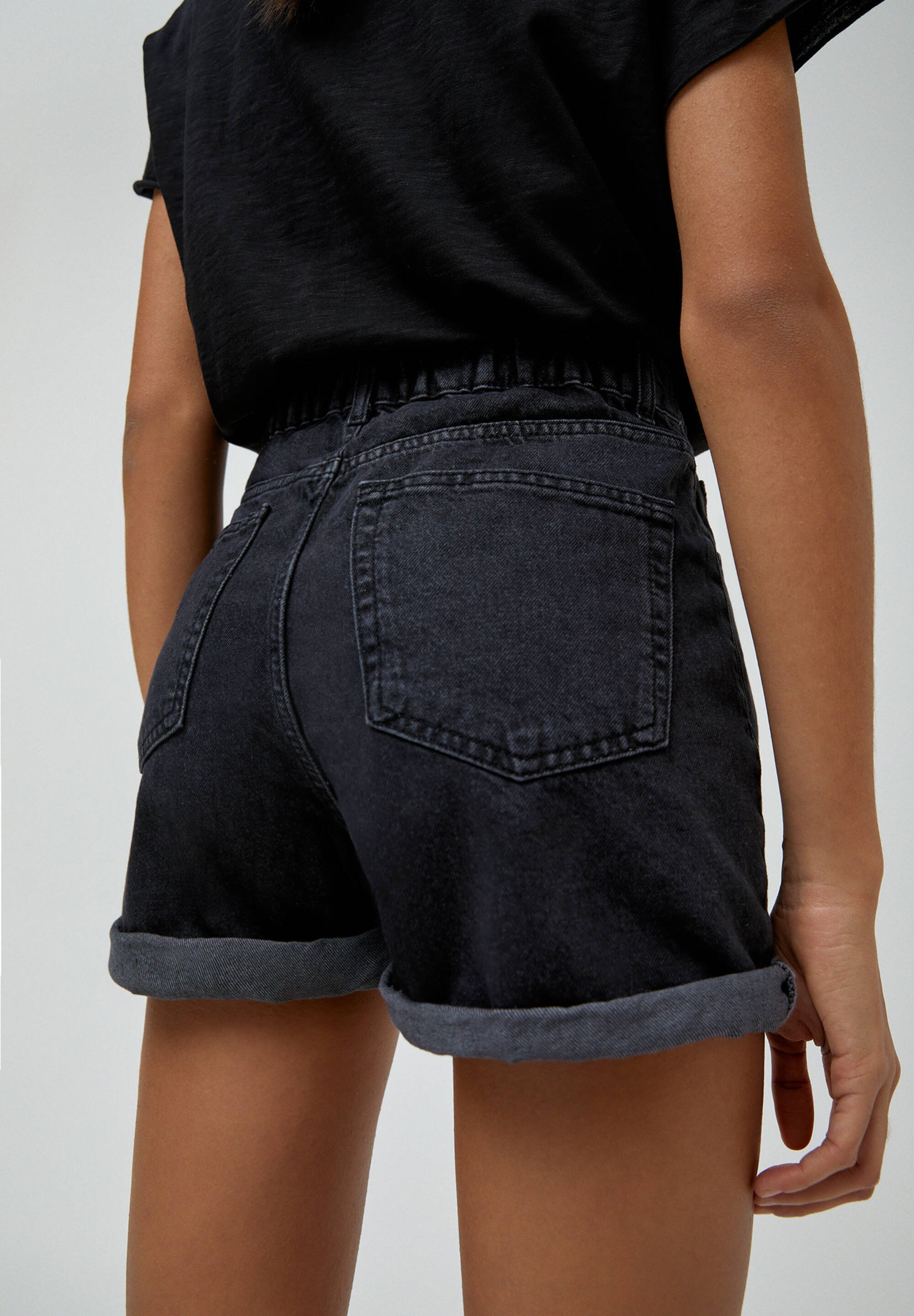 pull and bear high waisted shorts
