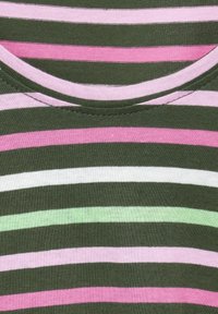 Cecil GESTREIFTES  - T-Shirt print - grün