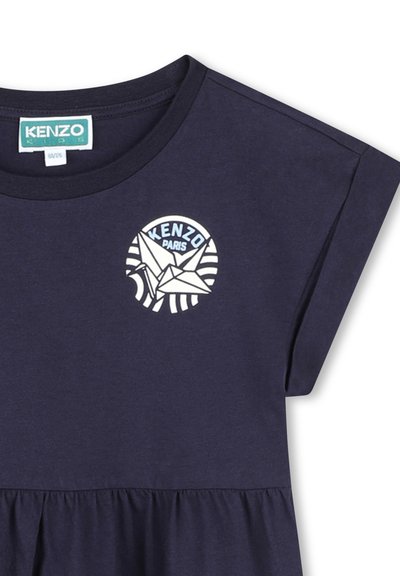 Marineblauwe katoenen t-shirt met een ronde halslijn, korte mouwen en een grafisch ontwerp met een papieren kraanvogel en de tekst "KENZO PARIS" op de borst.