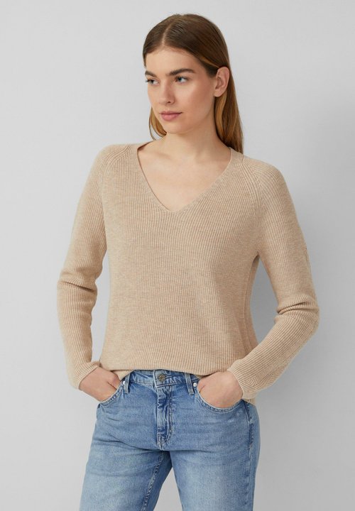 Maglione Lavorato A Maglia Con Collo A Ciurlo E Orlo Arricciato - Foto 4