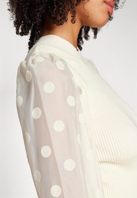 YAS YASDOTME DRESS  - Abito in maglia - birch