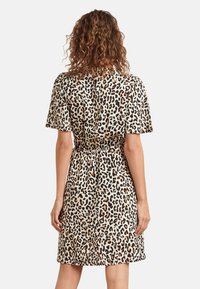 Smashed Lemon Freizeitkleid - brown black