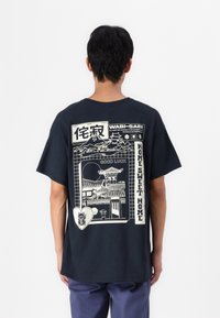 BDG Urban Outfitters HOME SWEET HOME TEE - T-shirt print - black