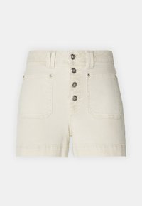Pantalones cortos de mezclilla beige de talle alto con cierre de cinco botones, bolsillos frontales y un acabado limpio y texturizado. Los pantalones cortos tienen una pierna de corte recto.
