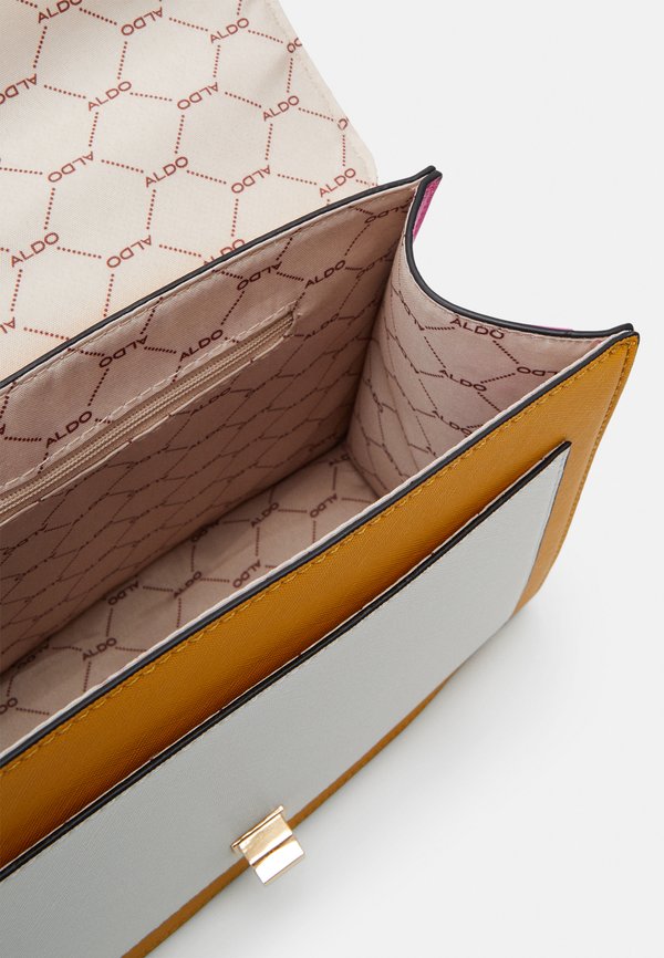 CAILLA - Handbag - open miscellaneous4