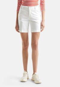 United Colors of Benetton STRETCH - Šortky - white