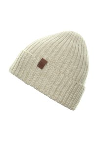 Strickmütze in hellcremefarbe mit geripptem Muster und einem kleinen braunen Lederlabel an der Seite. Aus weichem Wollmischmaterial.