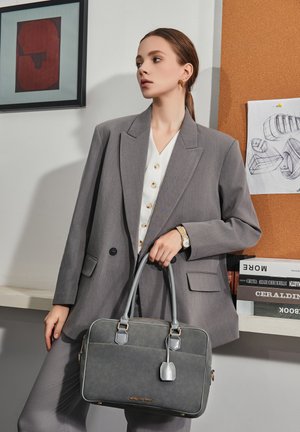 Victoria Hyde, MARGARET  - Notebooktasche - grau