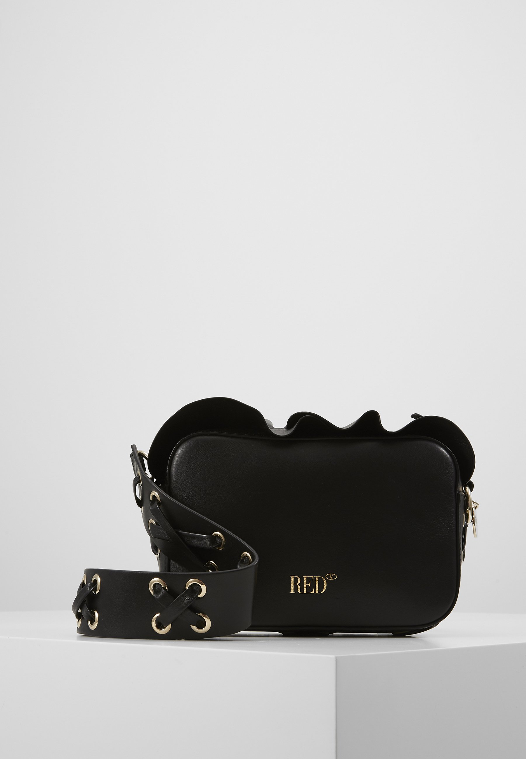 Red V ROCK RUFFLES CAMERA Skulderveske black Zalando.no Red V ROCK RUFFLES Håndveske black Zalando.no